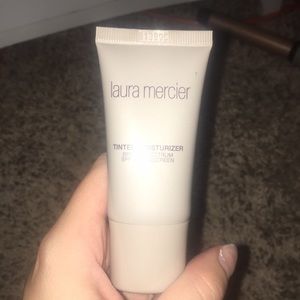 Laura Mercier Tinted Moisurizer